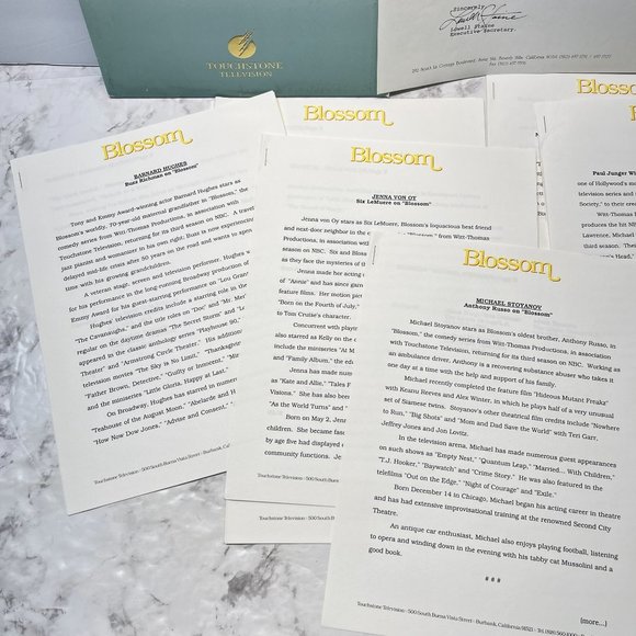 NBC TV Show Press Kit Blossom 1992 Mayim Bialik Ted Wass Joey Lawrence - Picture 2 of 7